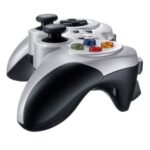 Logitech F710 Wireless Gamepad - Image 4