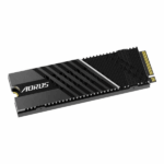Gigabyte Aorus 7000s 1TB M.2 NVMe Gen4 Internal Solid State Drive Gigabyte Aorus 7000s 1TB M.2 NVMe Gen4 Internal Solid State Drive