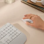 Logitech Signature Comfort Plus M850 L Wireless Bluetooth mouse - (Off White) - Image 2